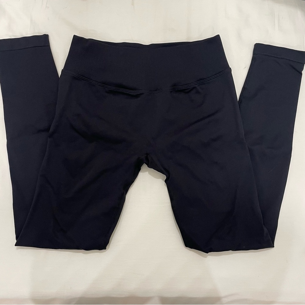 Yeoreo SoftHue Leggings